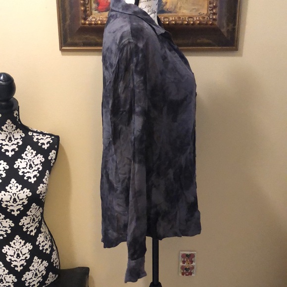 Rail Ultra Soft tie dye & chevron print button down bohemian long sleeve shirt - Picture 2 of 13